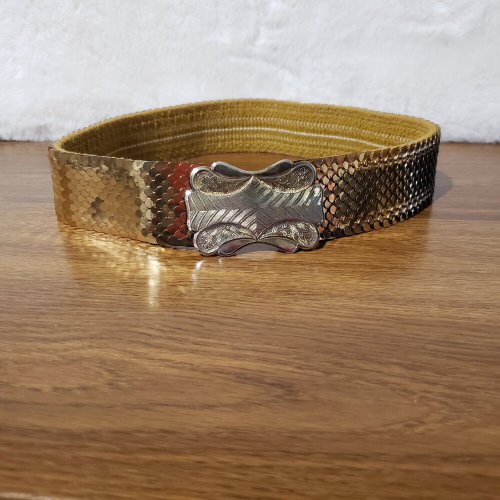 Women's Vintage Gold Metal Snake Scale Stretch Belt 1980's‎ 1 3/4" wide